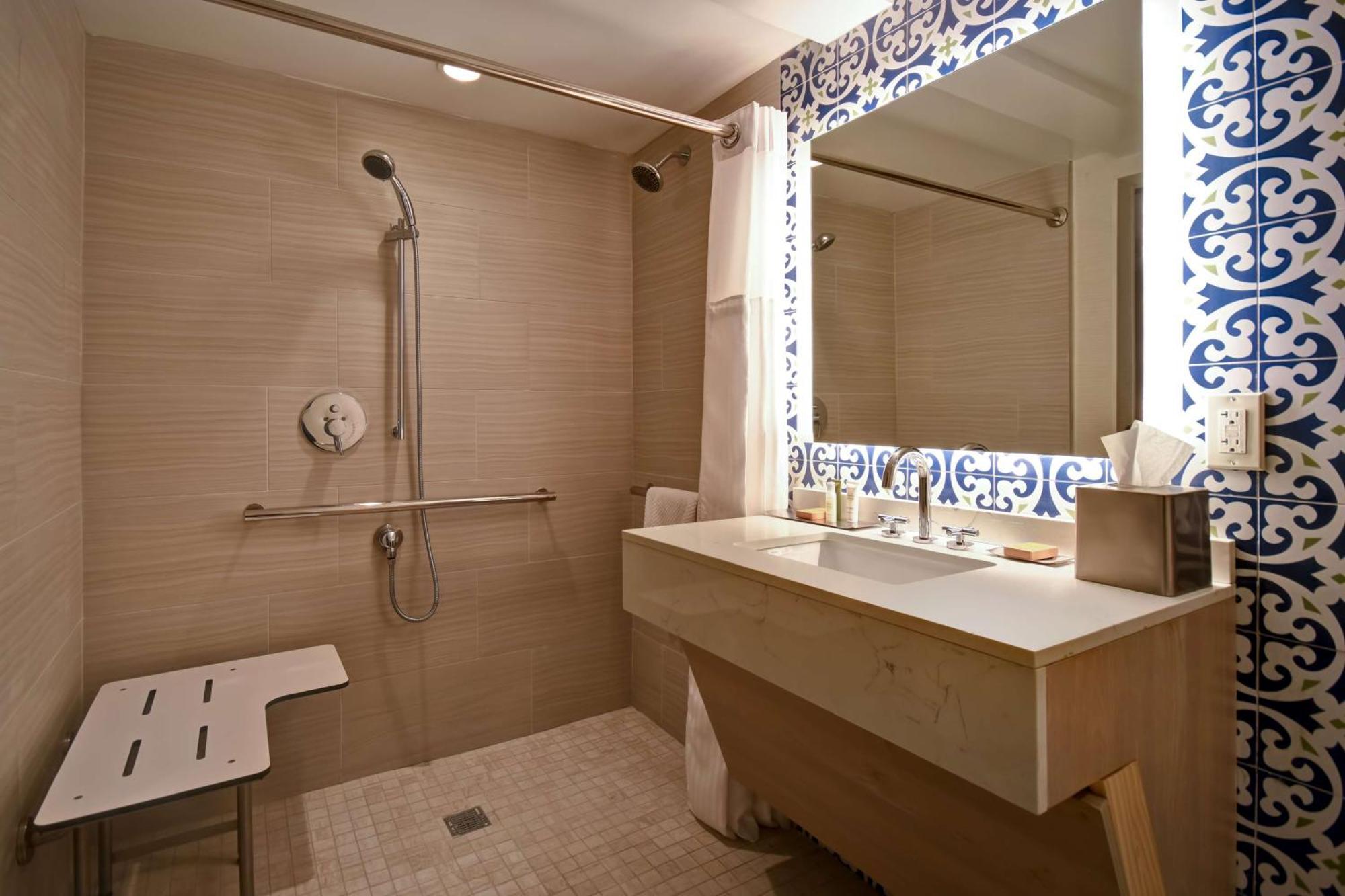 Doubletree By Hilton Oceanfront Virginia Beach Eksteriør billede
